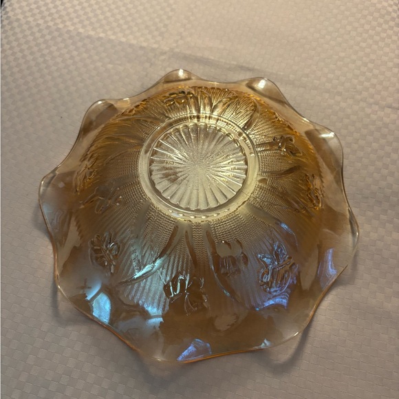 Jeanette Glass Iris & Herringbone Iridescent Wavy Bowl - Picture 3 of 8